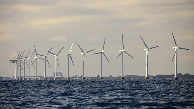sea wind turbines